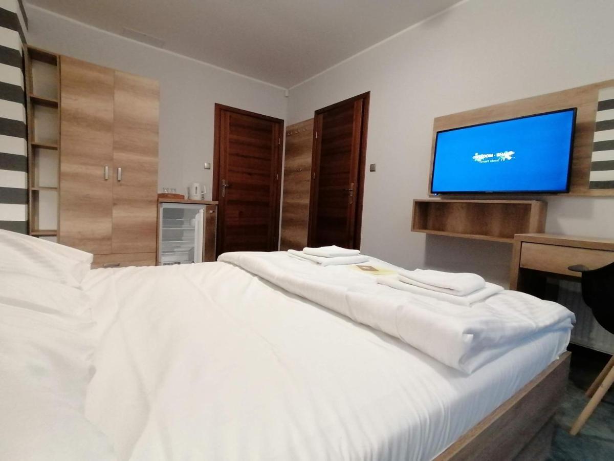 Lake View Apartamenty 브로드니차 외부 사진