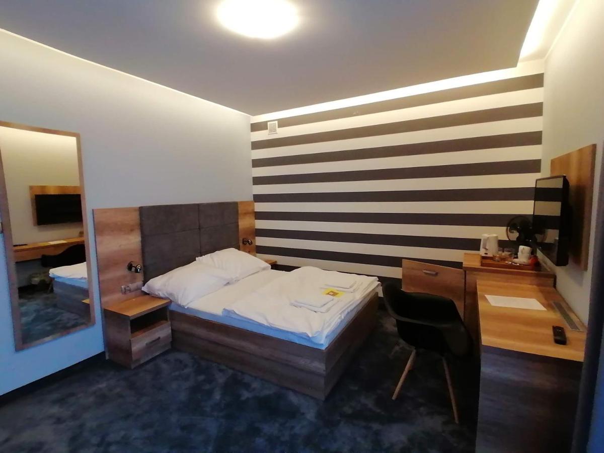 Lake View Apartamenty 브로드니차 외부 사진