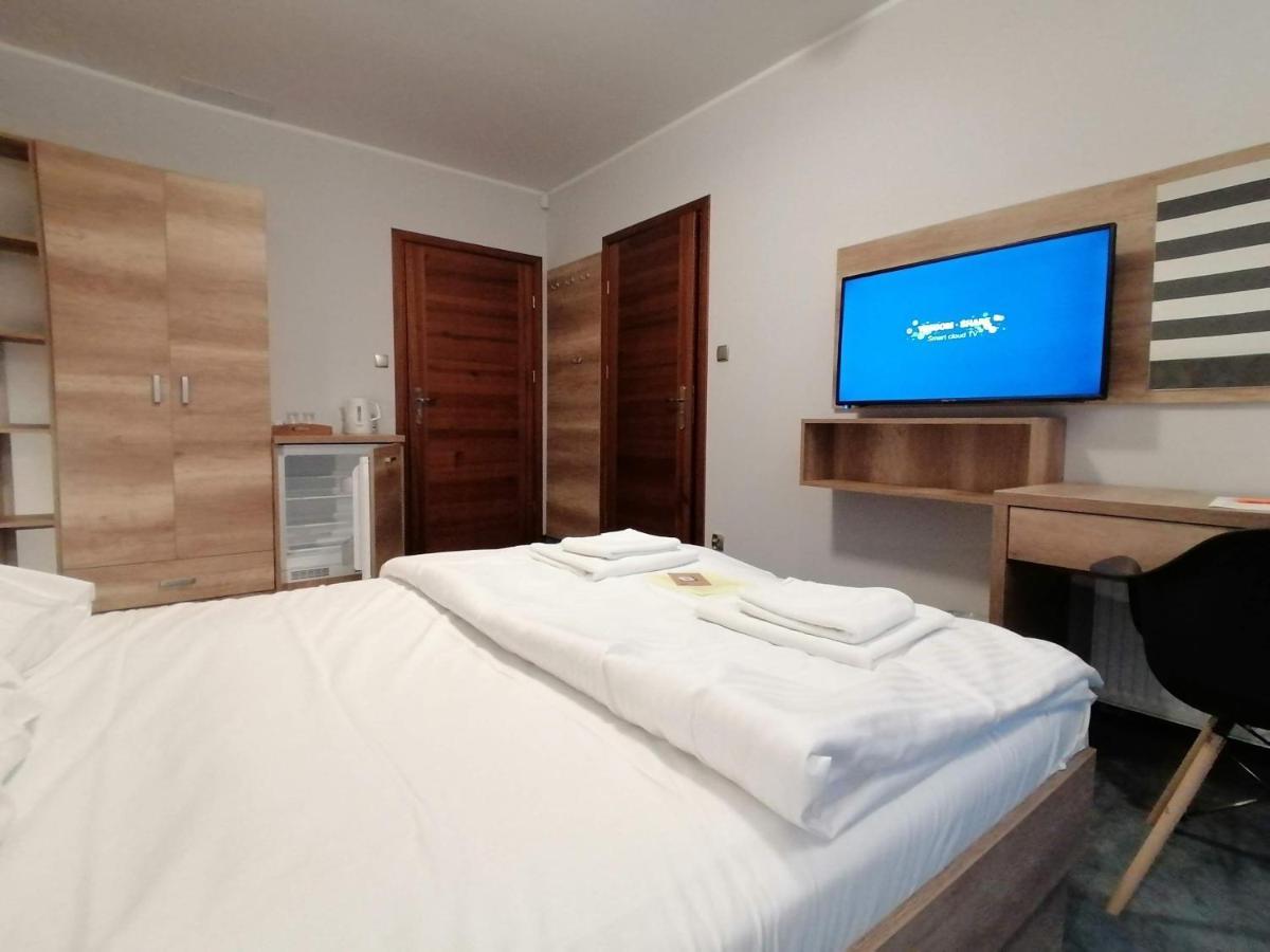 Lake View Apartamenty 브로드니차 외부 사진