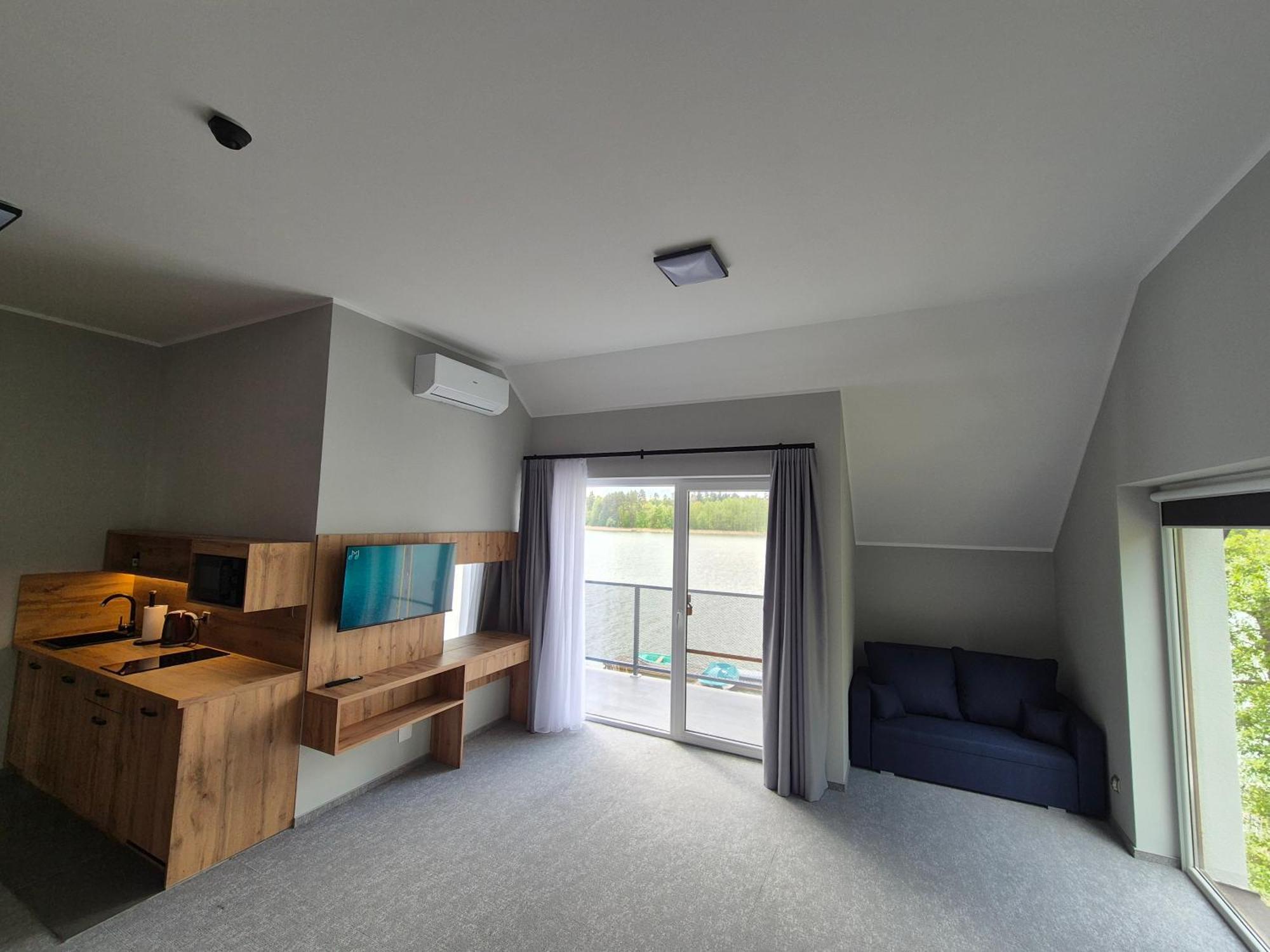 Lake View Apartamenty 브로드니차 외부 사진